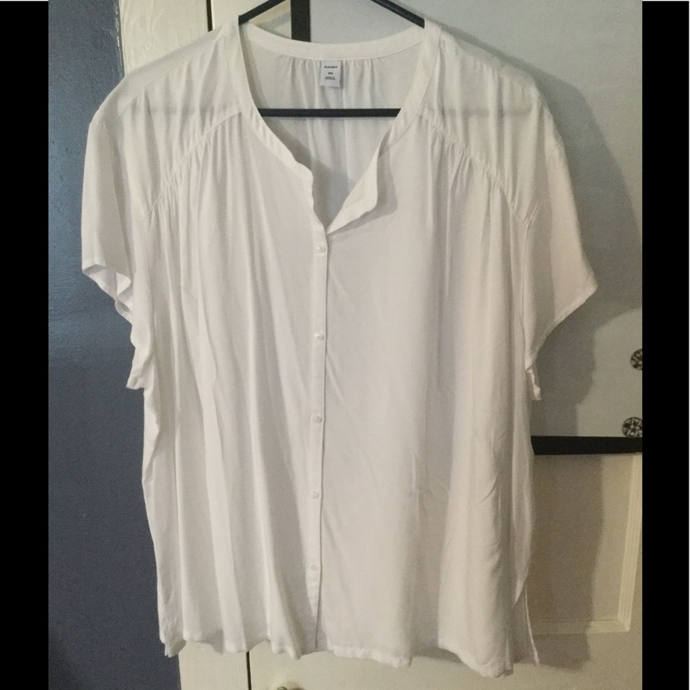 Women’s shirt